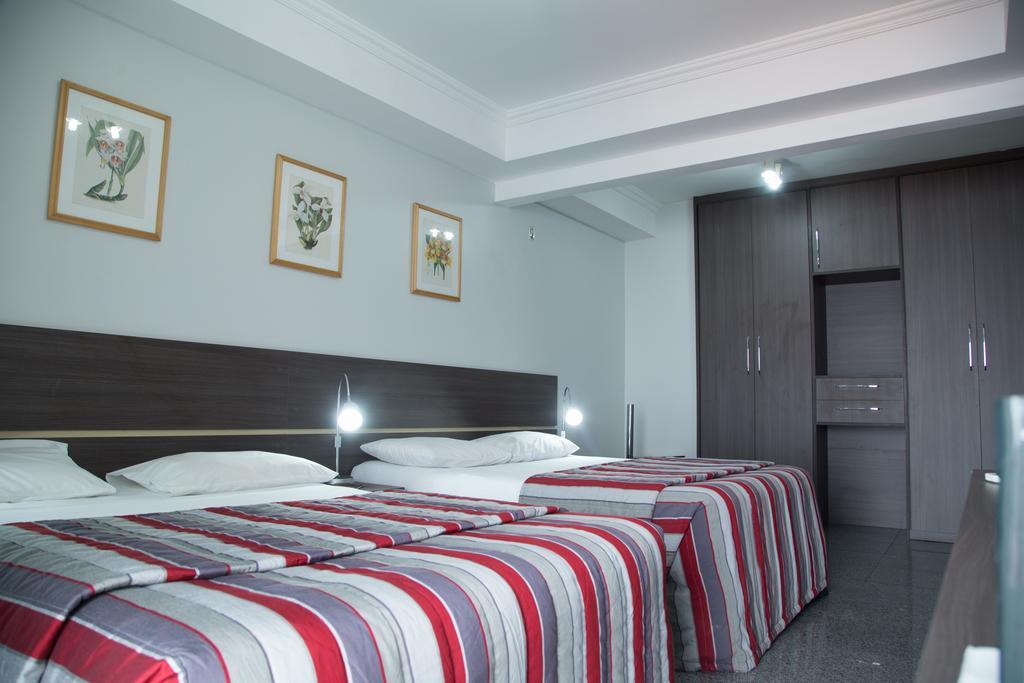 Premium Suite