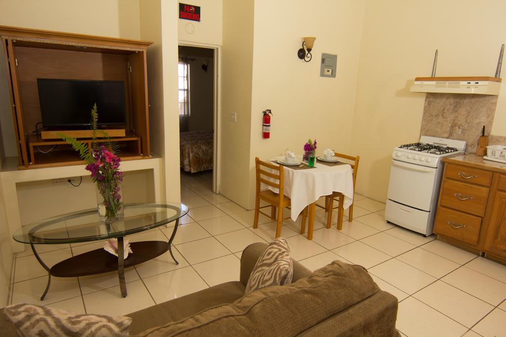Economy Room