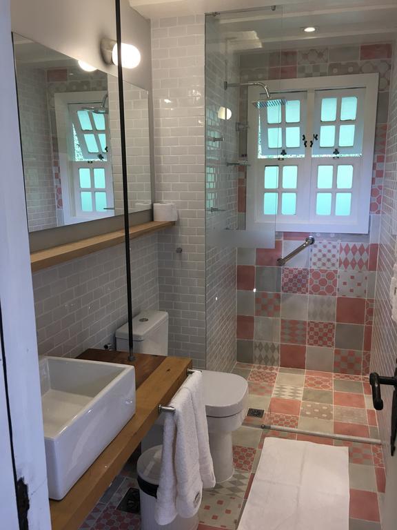 Suite with Lake View