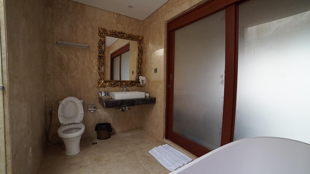 Deluxe Double Room with Garden View