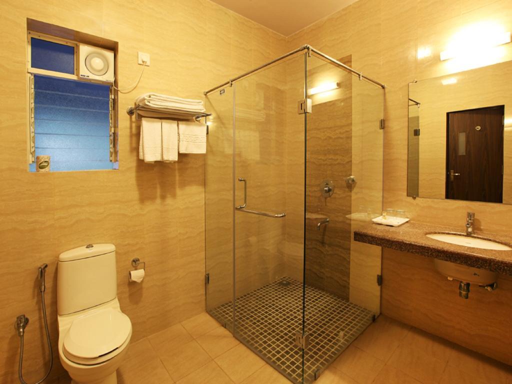 Deluxe Room with Balcony