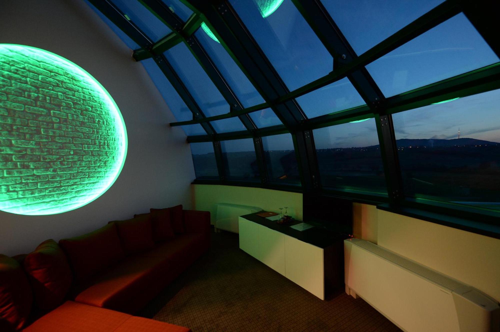 Suite with Terrace and Hot Tub