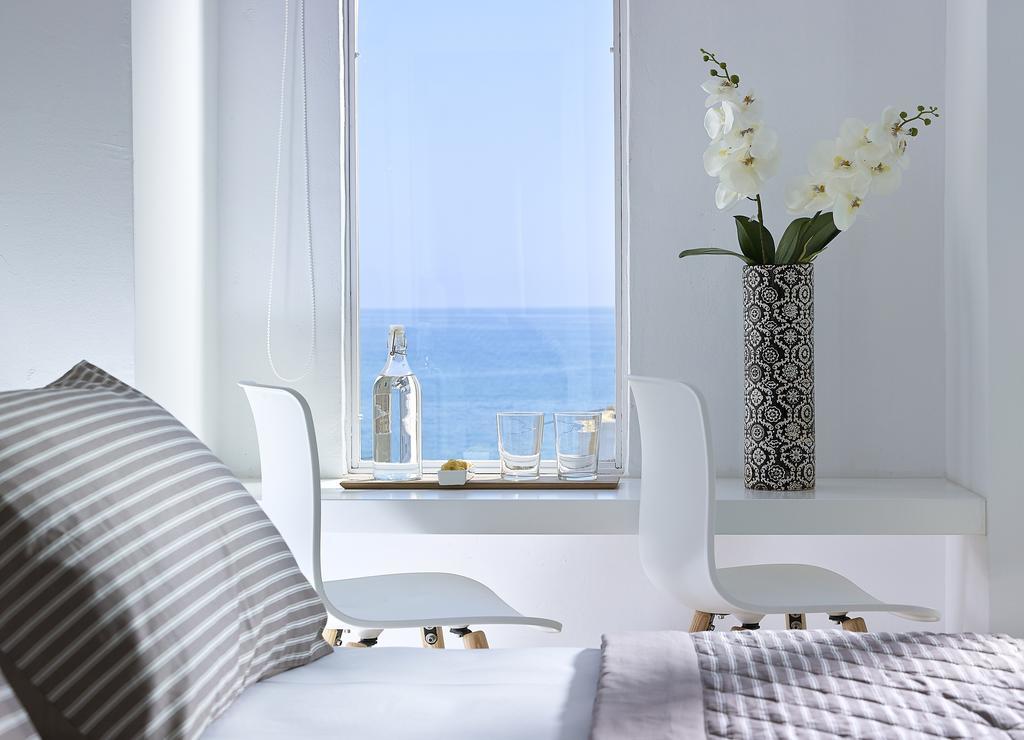 Double Room with Balcony and Sea View