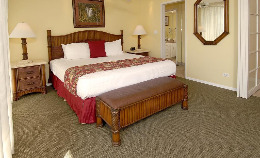 Standard Two-Bedroom Apartment with Ocean View and Balcony