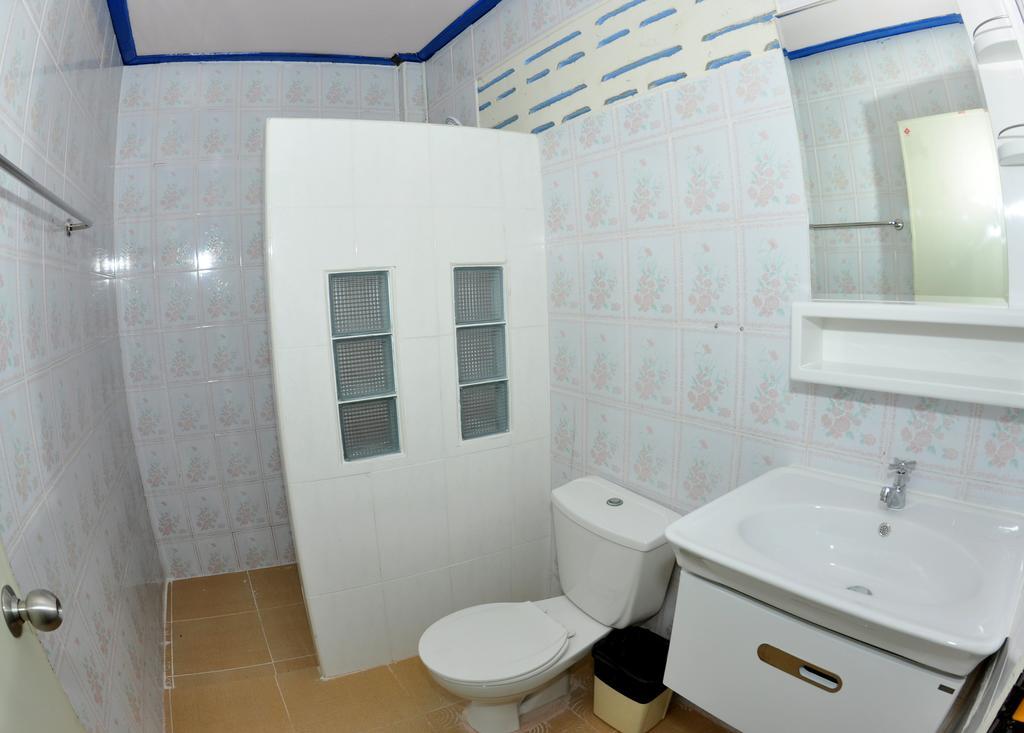 Triple Room with Garden View