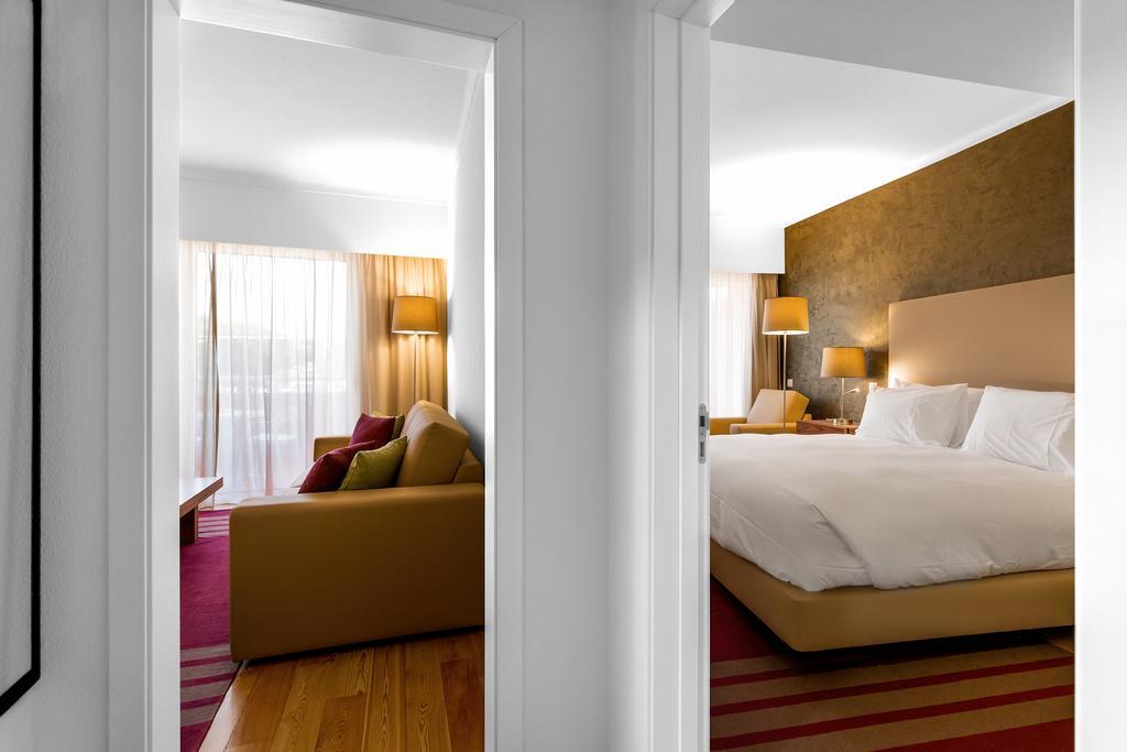 Garden Grand Suite Pool
