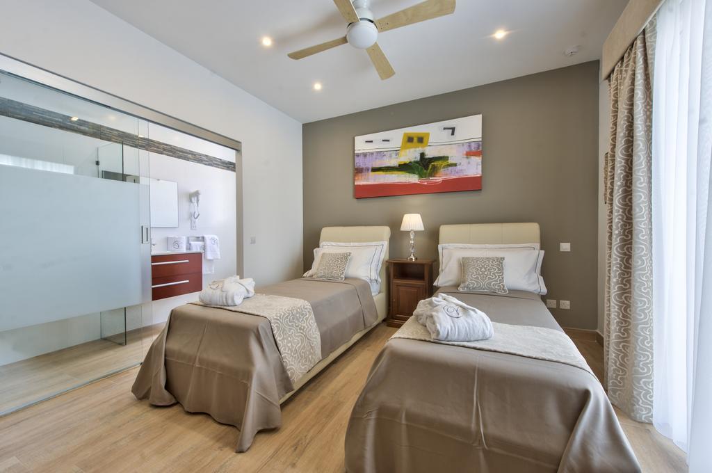 King Suite with Balcony
