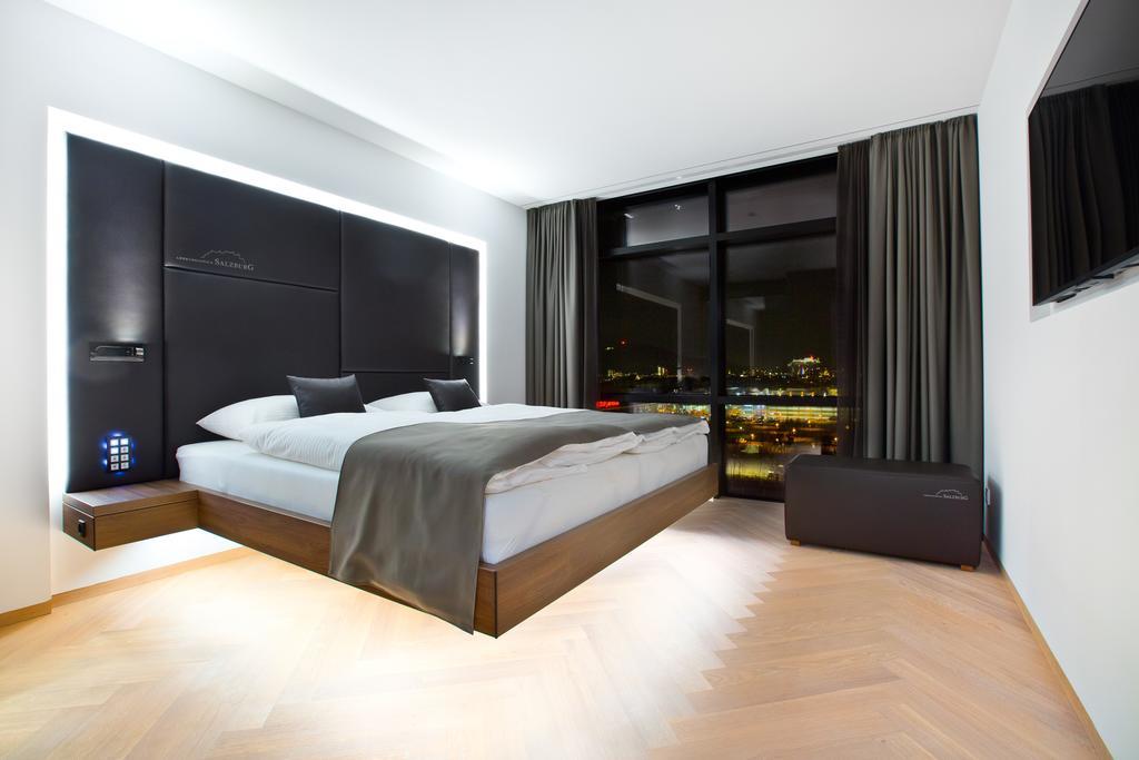 Deluxe Double Room Salzburg View