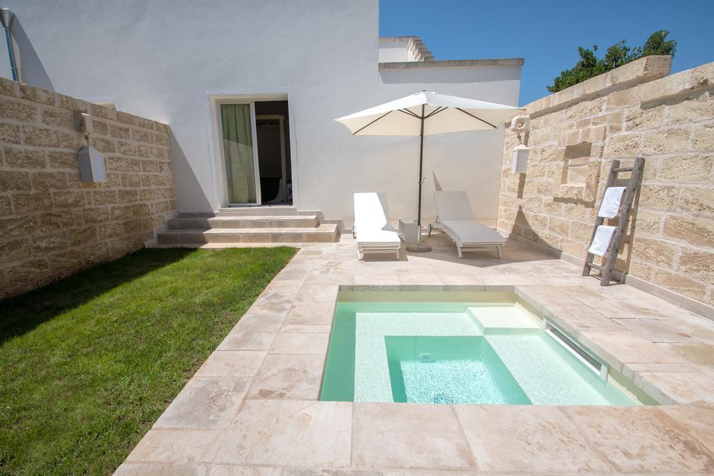 Deluxe Double Room with Hot Tub
