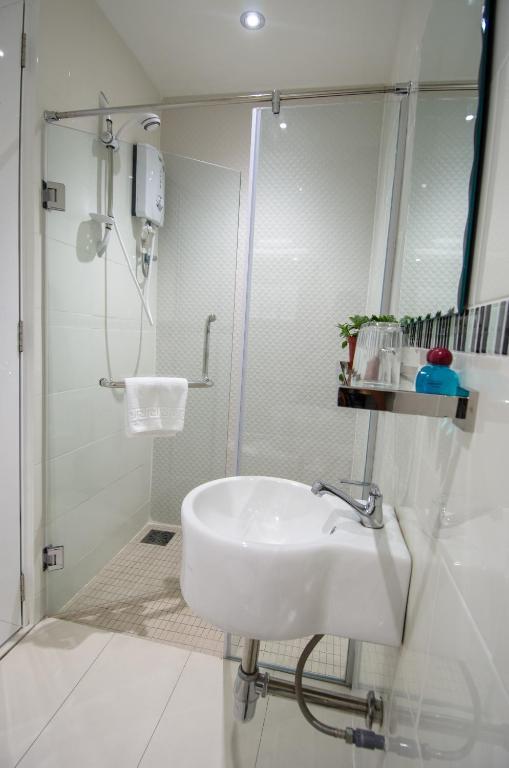 Standard Single Room without Window