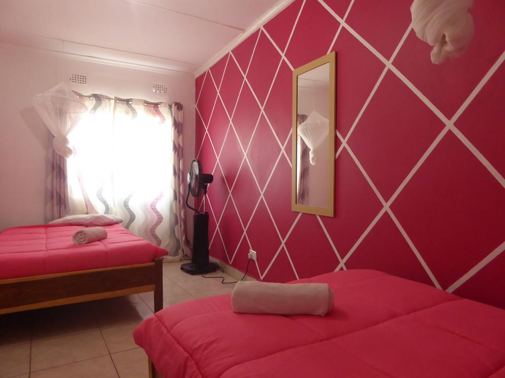 Triple Room with Shared Bathroom