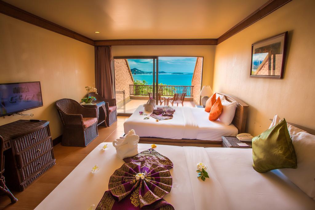 Family Room with Sea View