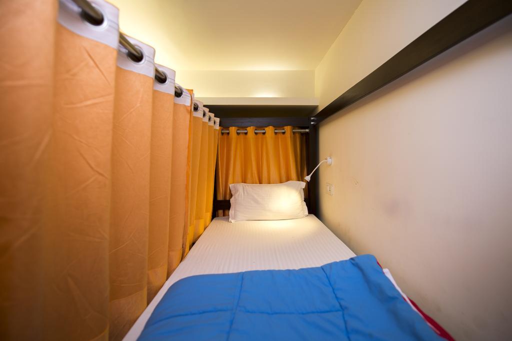 Bed in -14 Bed Mixed Dormitory Room