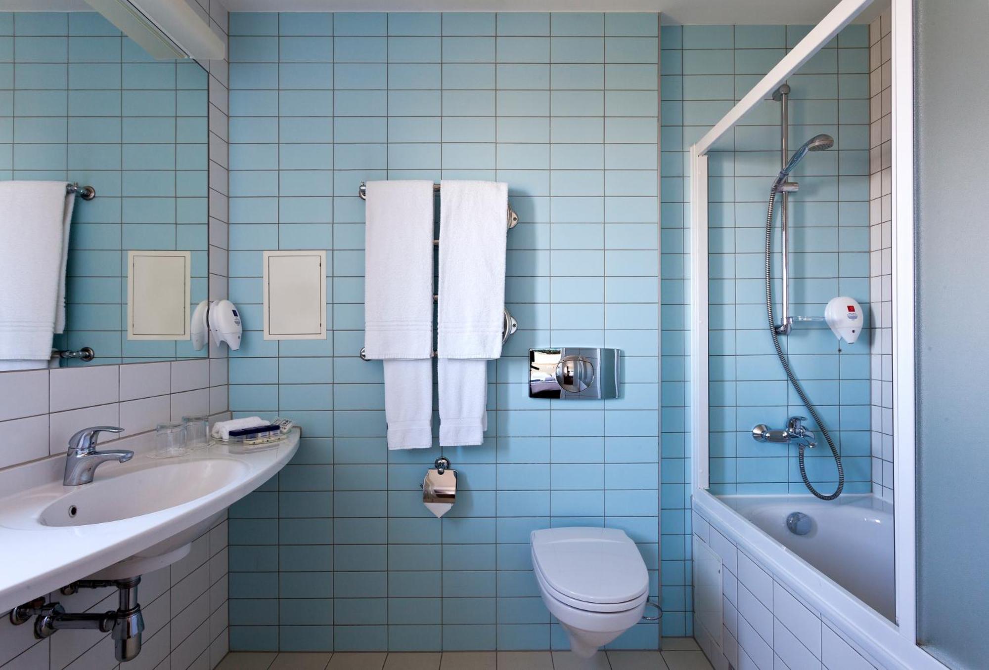 Business Friendly Room