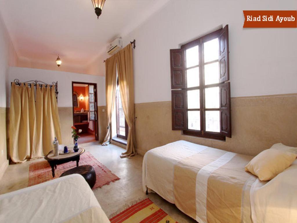 Saadiene Twin Room