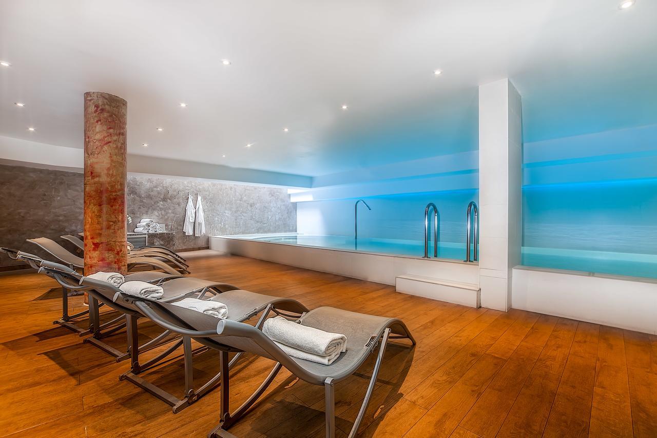 Deluxe Double Room with Free Spa Access