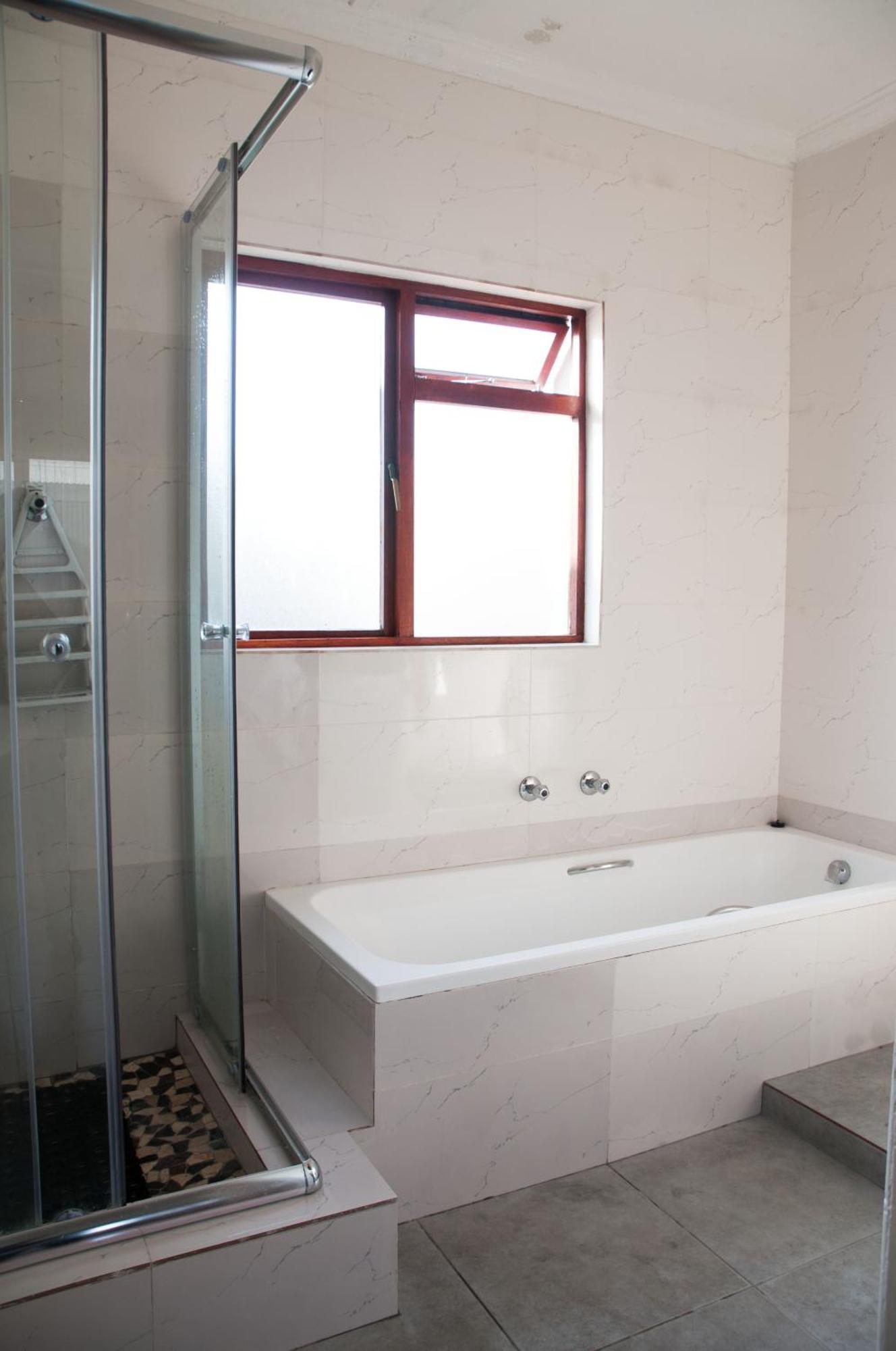 Standard Double Room with Shared Bathroom
