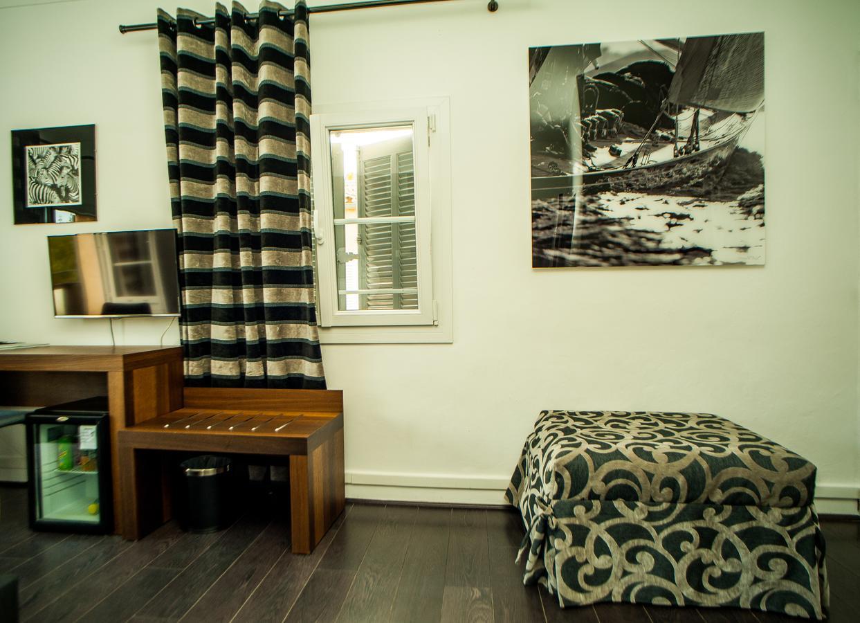 Superior Double Room with Balcony