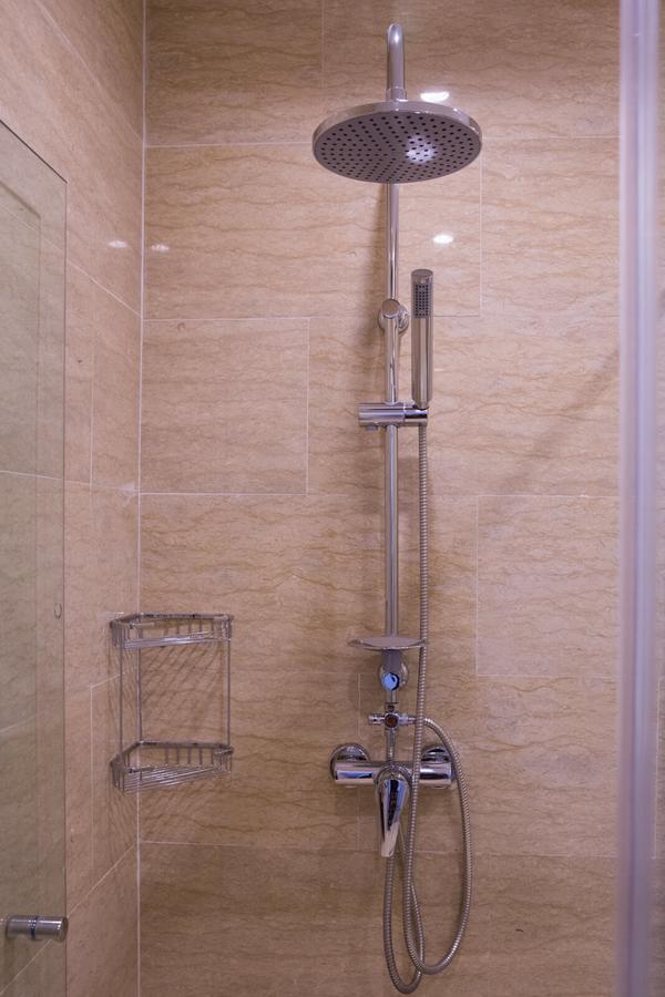 Deluxe Suite with Jacuzzi and Sea View