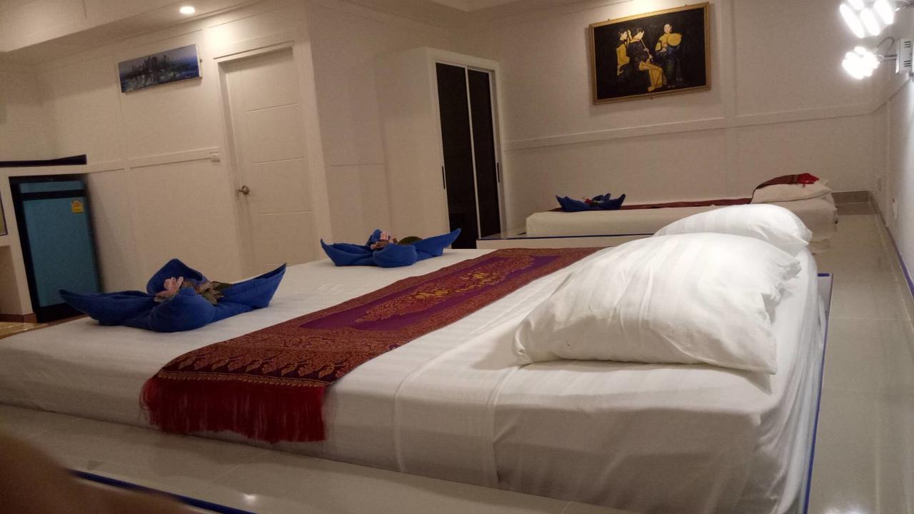 Deluxe Triple Room
