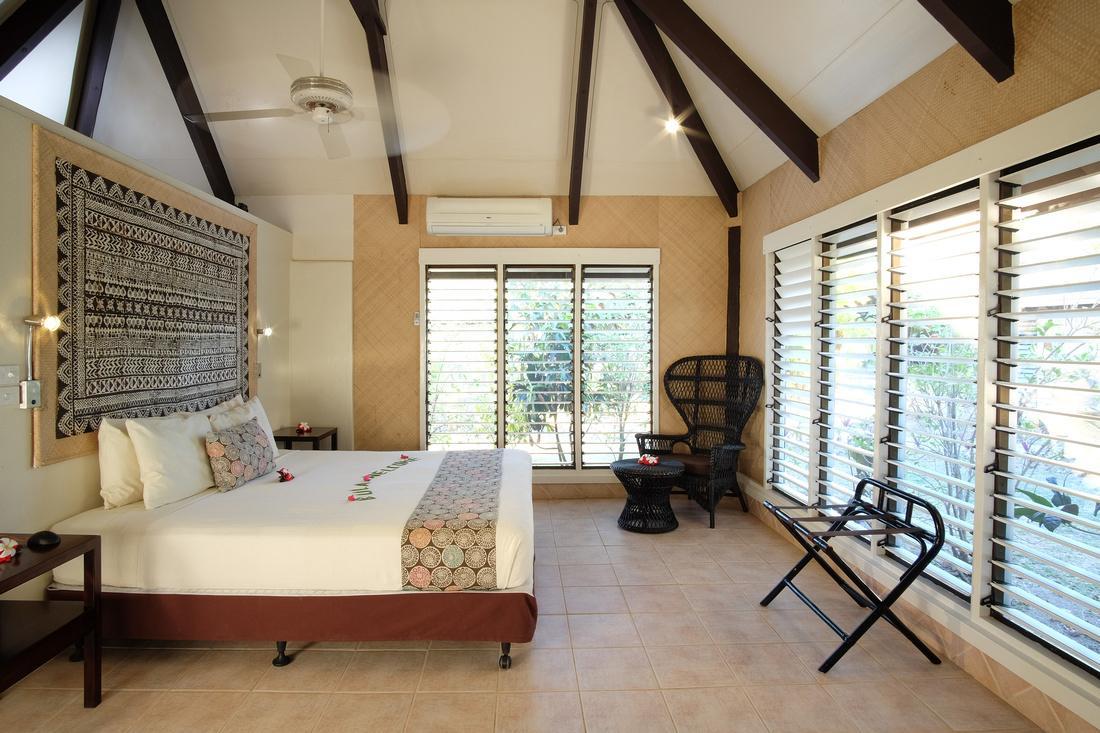 Bungalow with Lagoon View