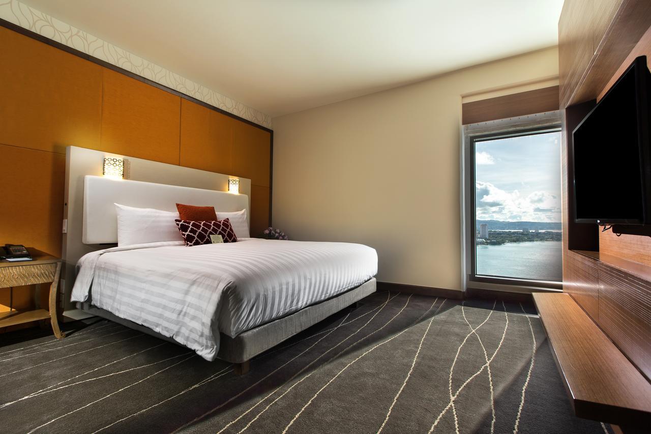 Executive King Suite