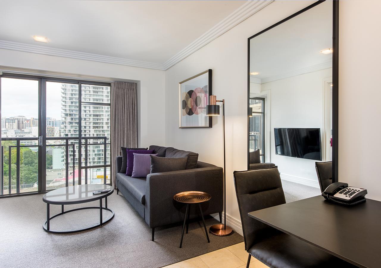 One-Bedroom Suite - No Housekeeping