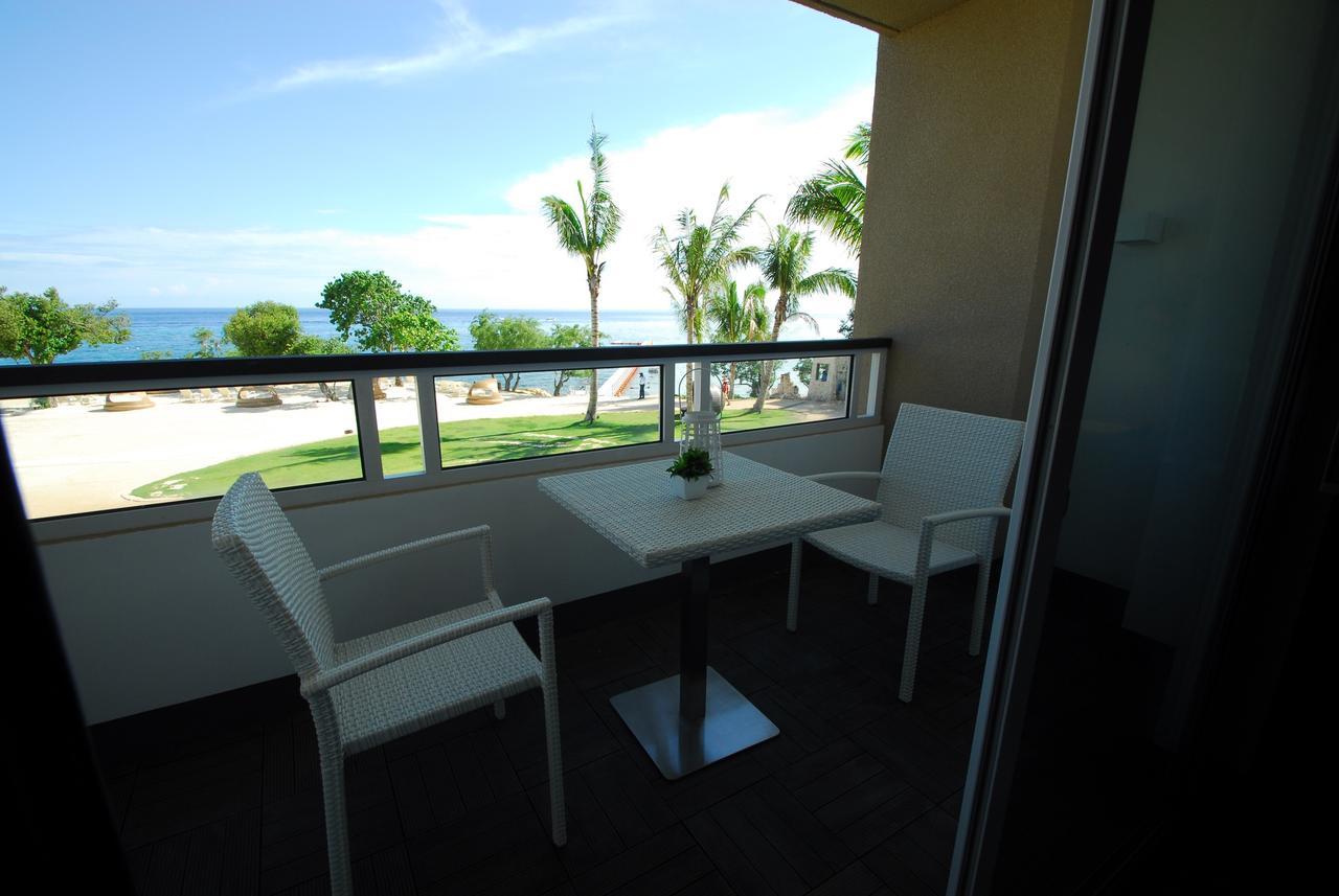 Oceana Suite
