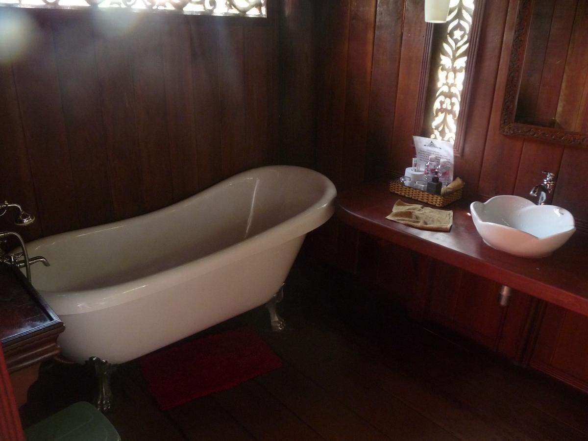 Junior Suite with Garden View
