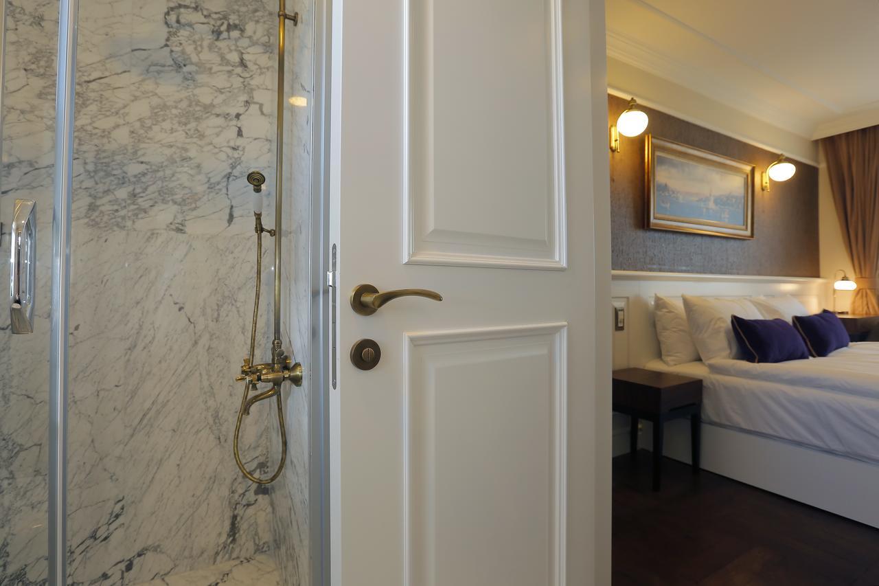 Deluxe Junior Room with Sea View