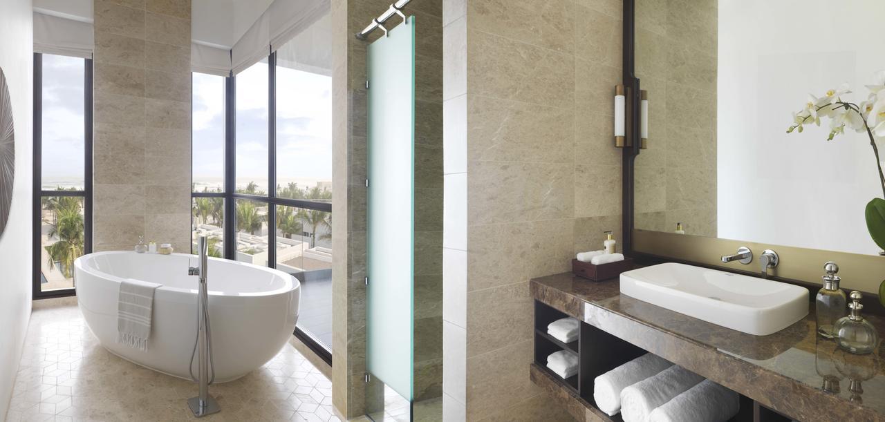 Deluxe Sea View Room