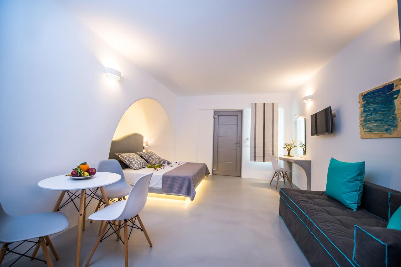 Two-Bedroom Apartment with Private Swimming Pool and Hot Tub