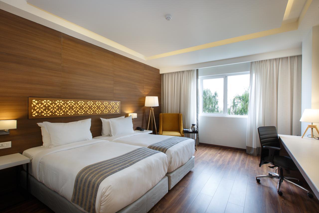Executive Room -  Free Airport Drop, 10% off on our selected Restaurants ,Early Check-In and Late Check-Out by 2 hrs