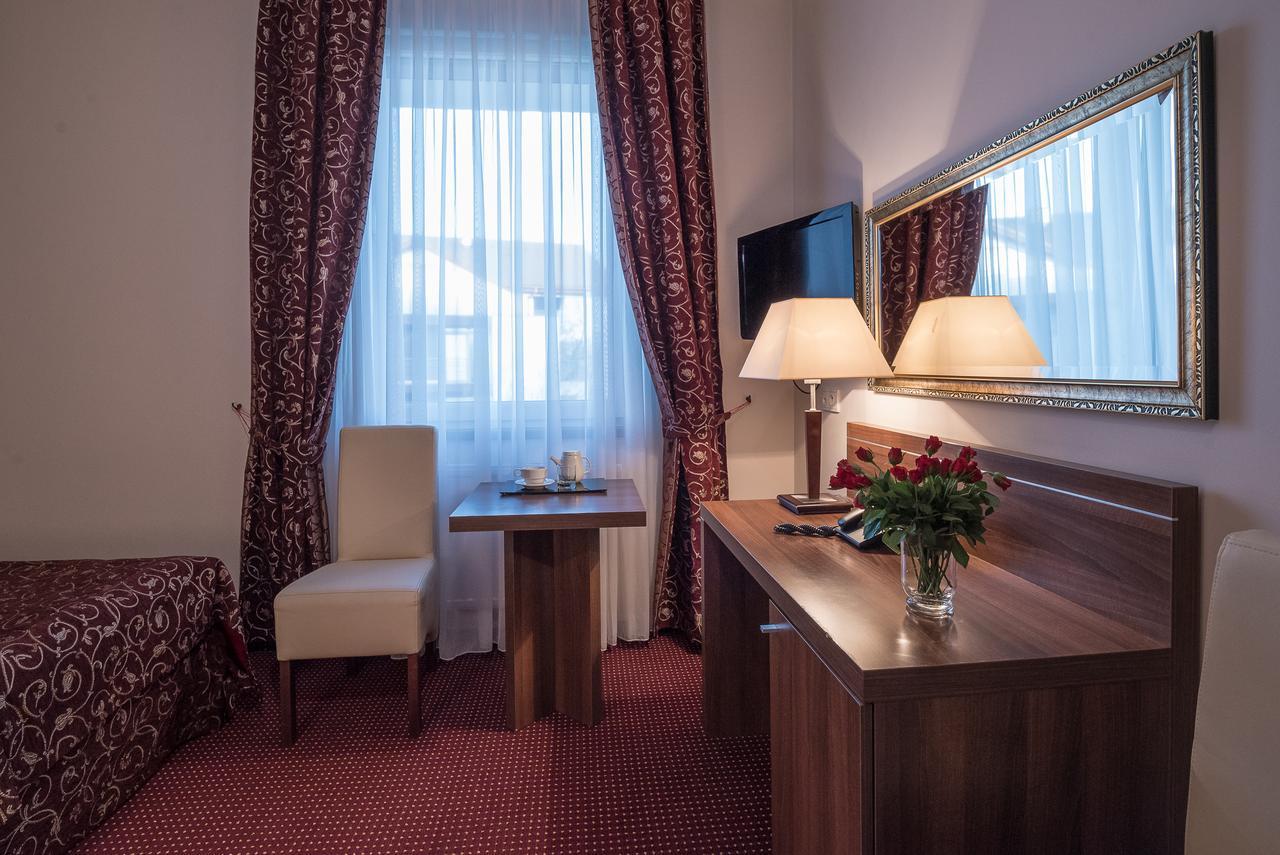Single Room