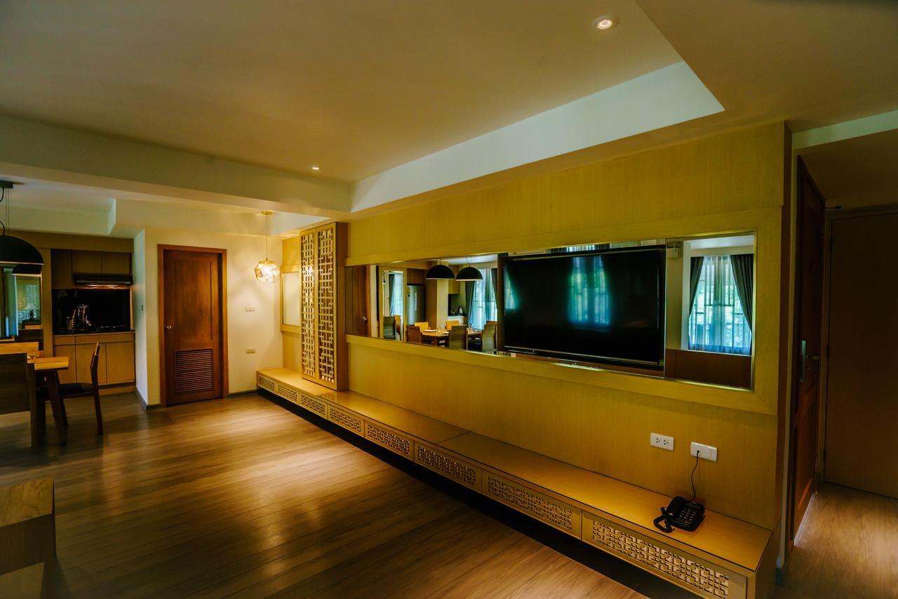 Penthouse Suite