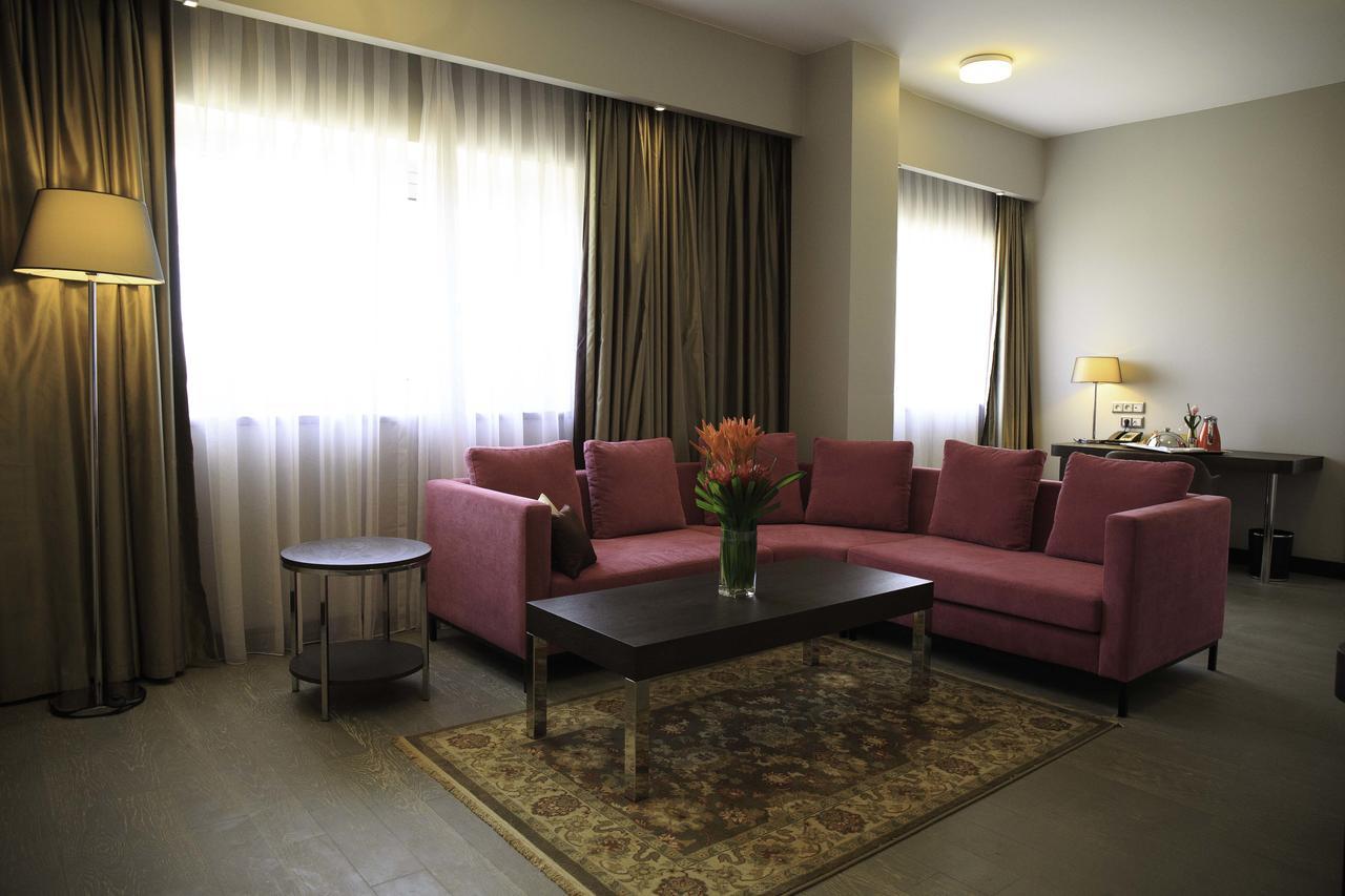 Premium Suite