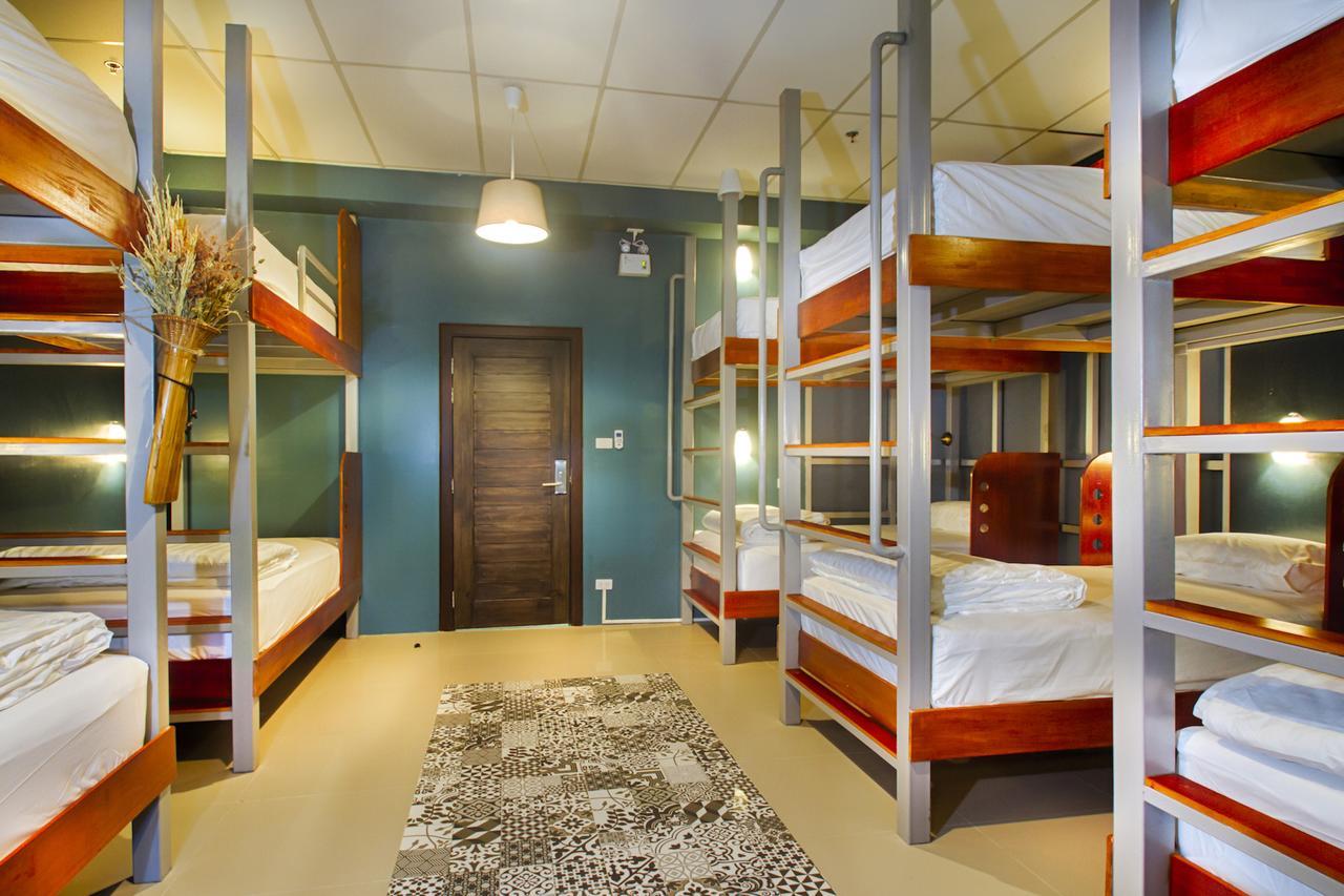Bed in 10-Bed Mixed Dormitory Room