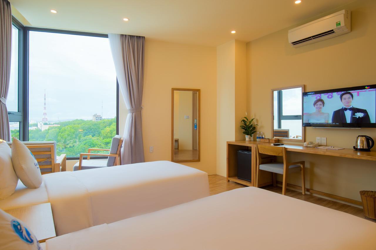 Standard Double or Twin Room with Sea View