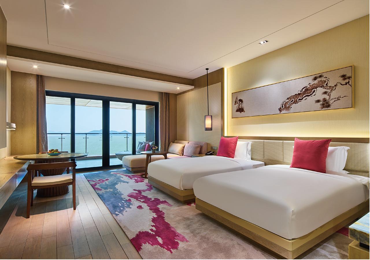 Premium Double Room with Two Double Beds and Sea View - High Floor