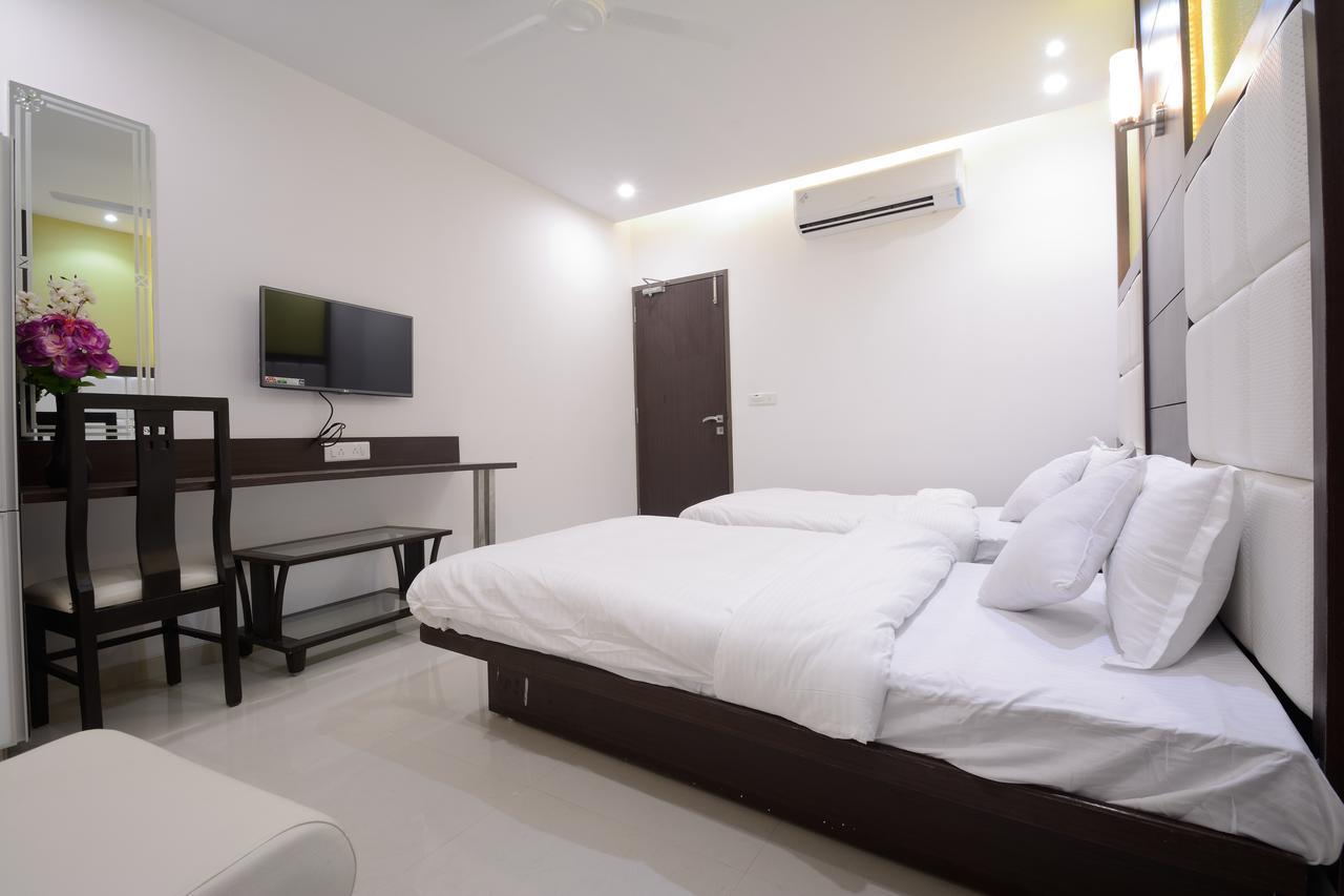 Super Deluxe Room