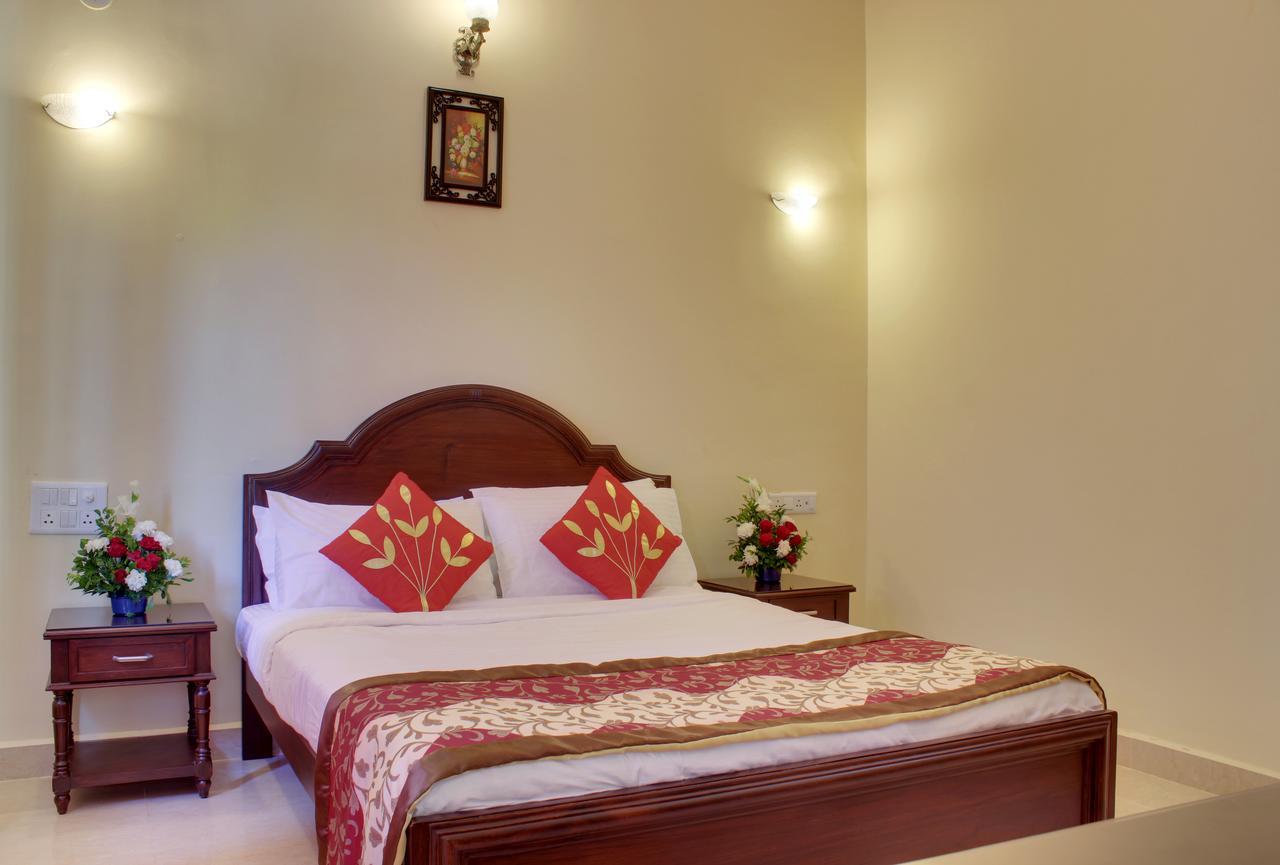 Deluxe Double or Twin Room with Balcony