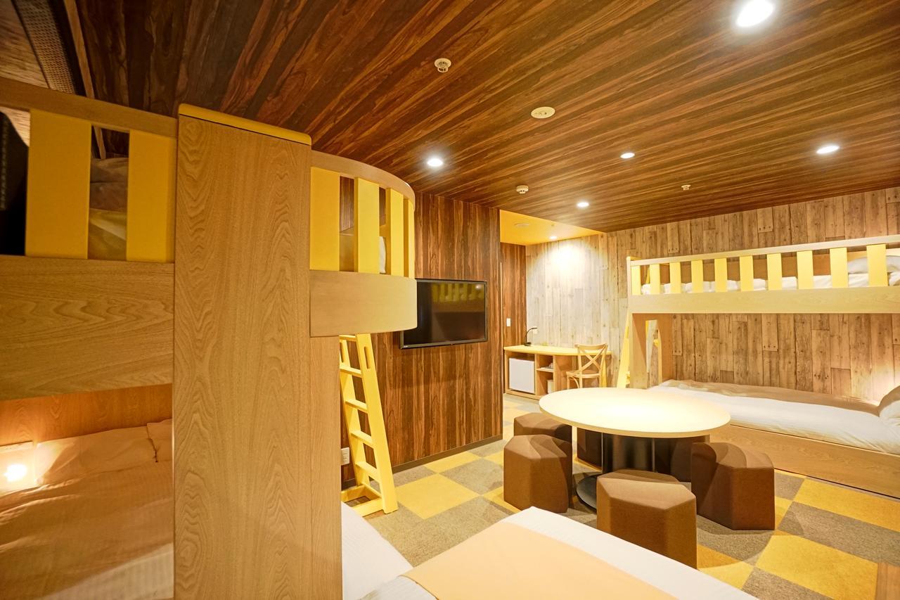 Deluxe Room with Bunk Bed and Spacious Bathroom (4 Adults)