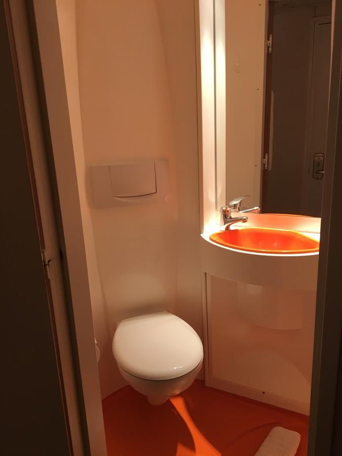 Budget Double without Window