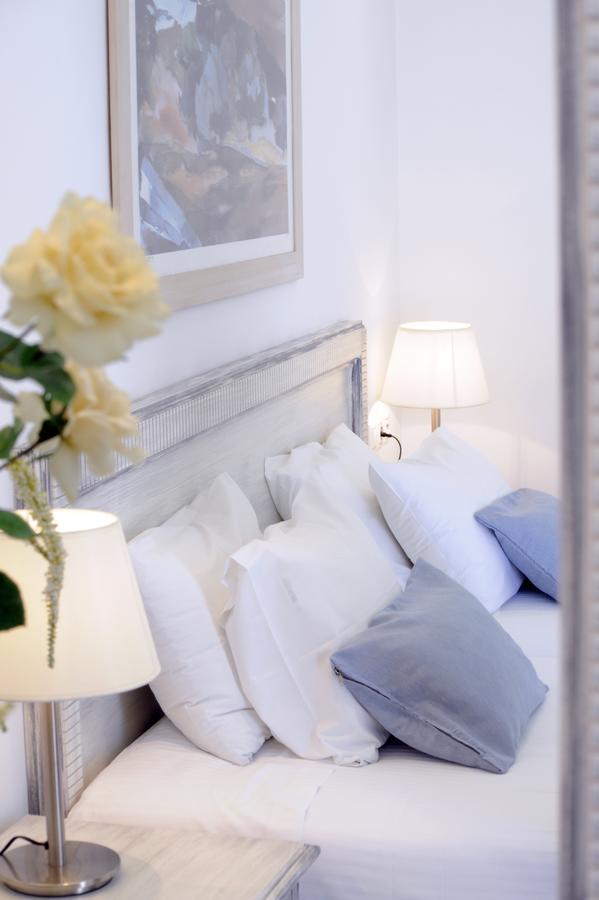 Double or Twin Room with Partial Sea View