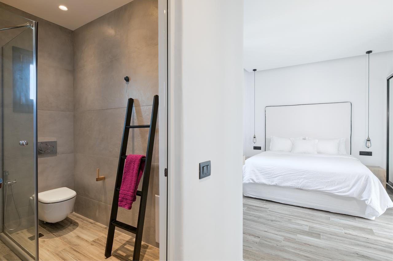 Three Bedrooms Villa with outdoor Jetted Tub