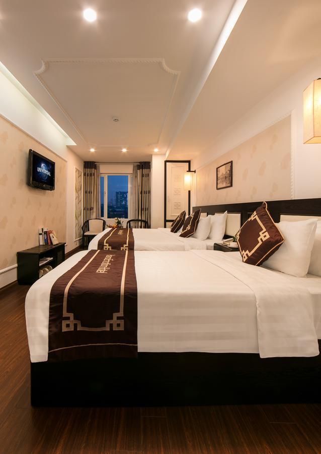 Deluxe Triple Room