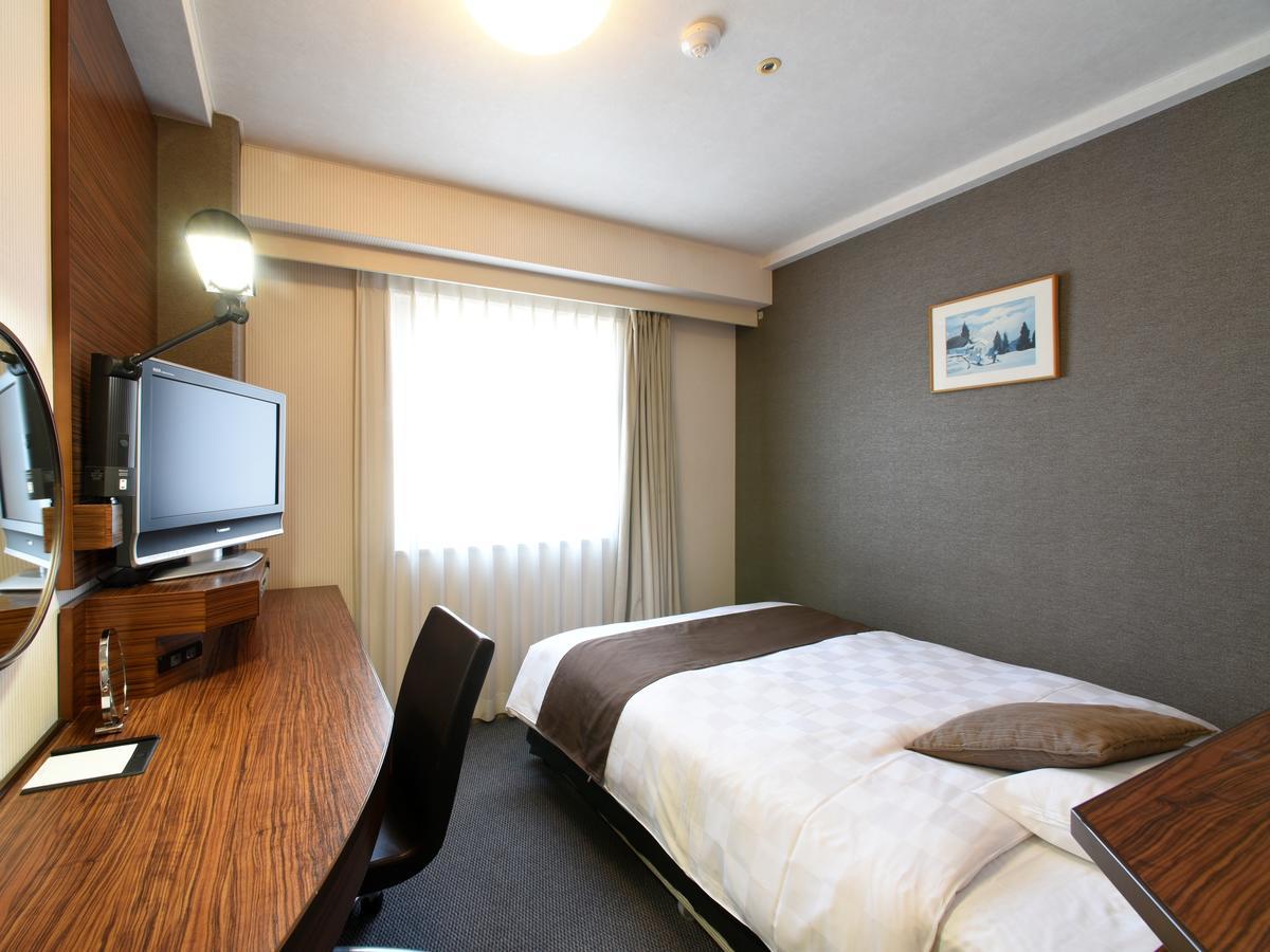 Single Room - Non-Smoking