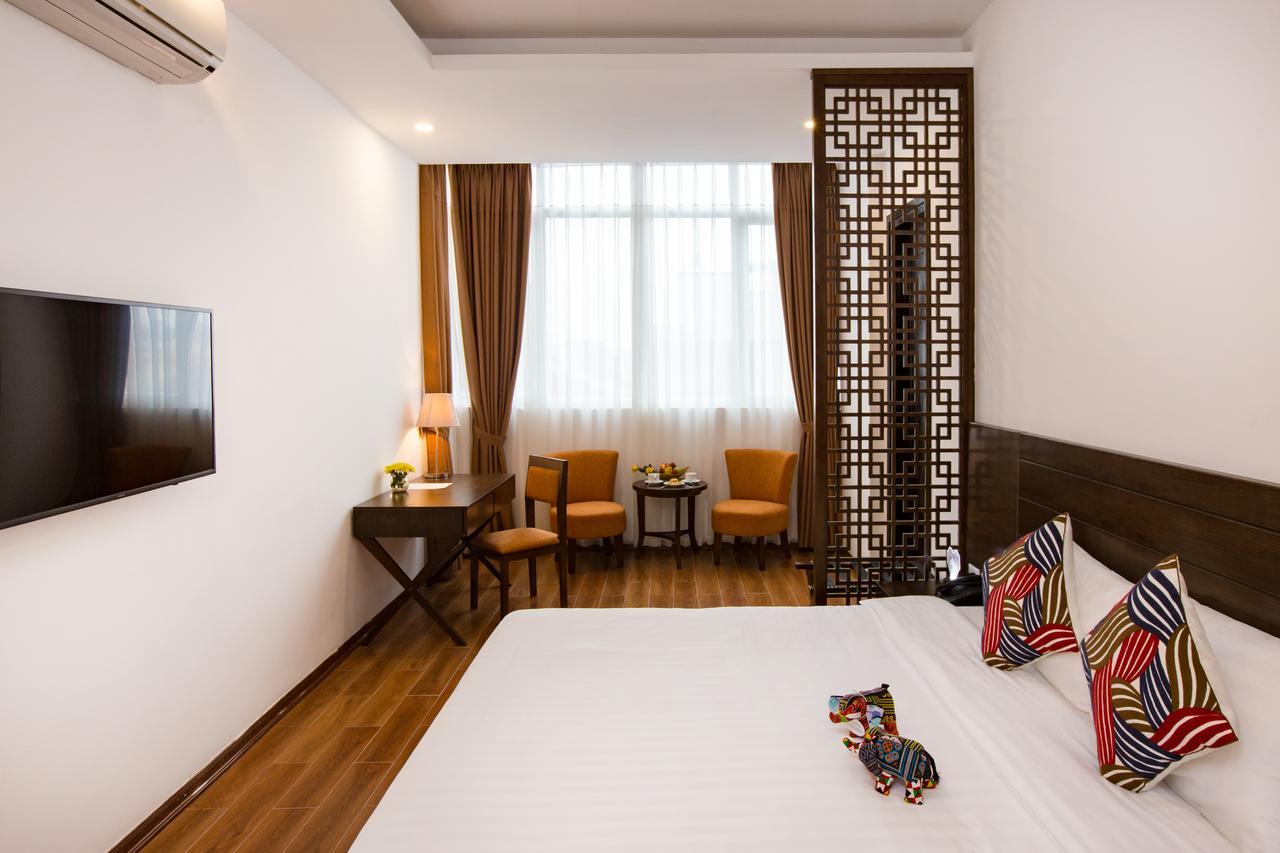 Suite with City View