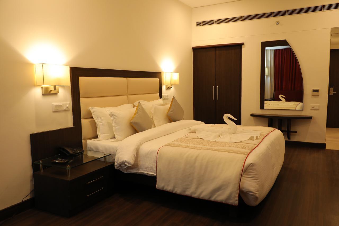 Excel Room