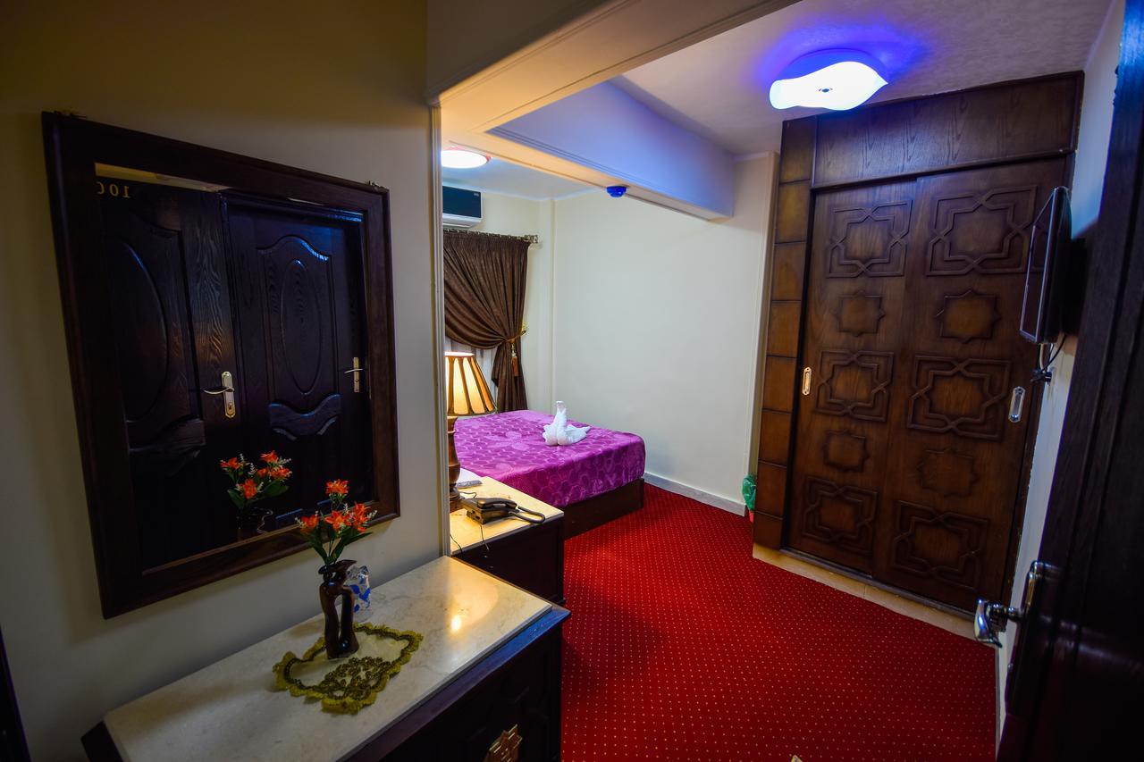 Single Room